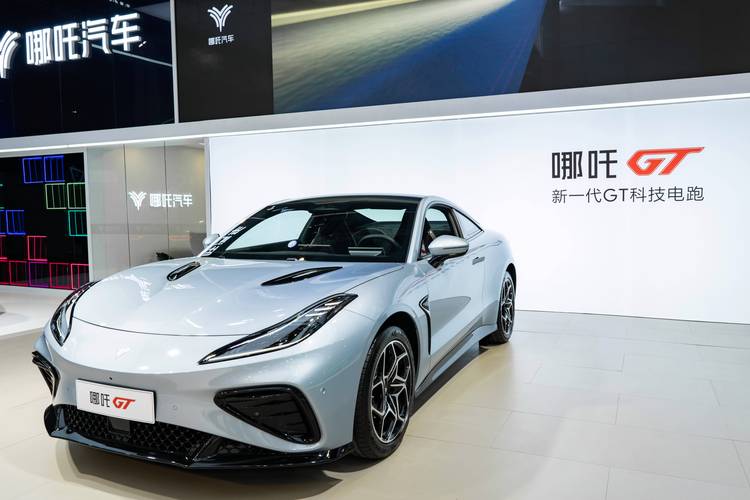 广州荔湾区兴赛明企业管理咨询哪吒汽车在智能汽车领域的表现，领途汽车在新能源汽车市场中的影响力